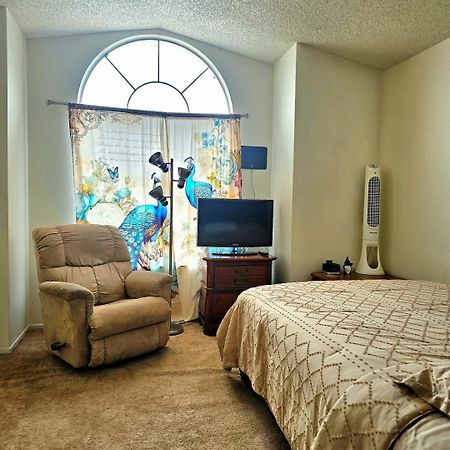 Nice Private Room In A House Close To Red Rock & Las Vegas Strip Екстериор снимка